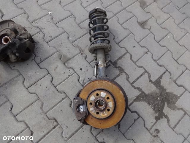 FABIA II 1.4 TDI AMORTYZATOR ZWROTNICA LEWA PRZÓD - 1