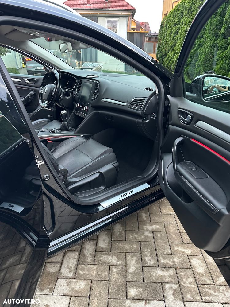 Renault Megane ENERGY dCi 130 BOSE EDITION - 17