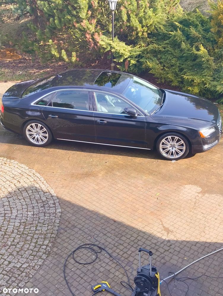 Audi A8 4.2 FSI L Quattro - 5