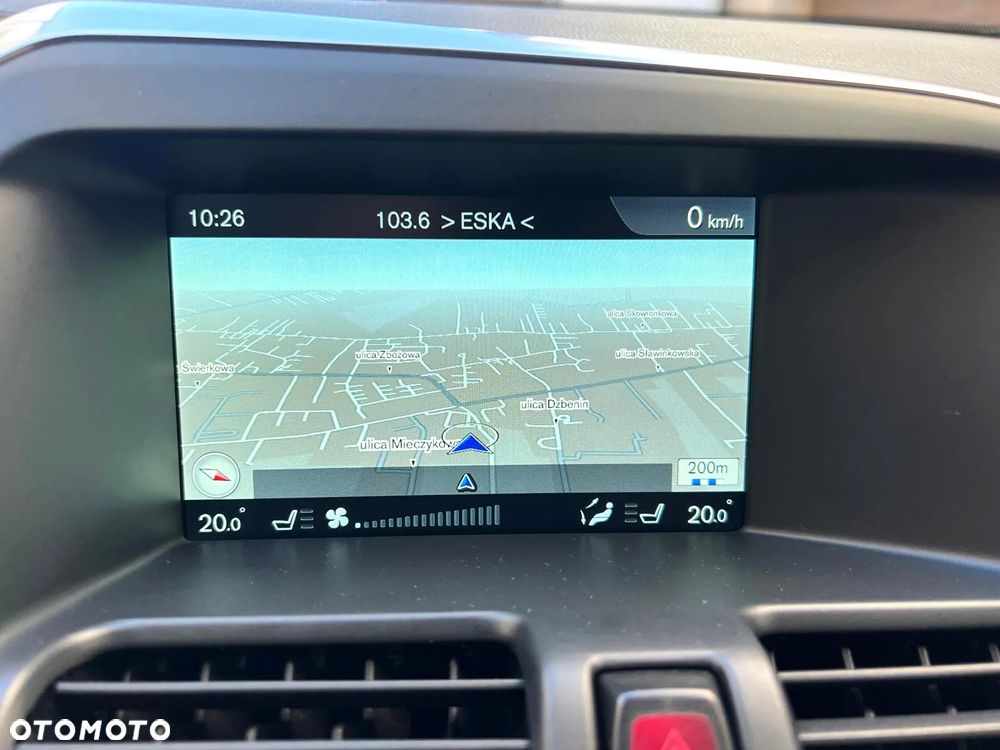 Volvo XC 60 D4 Geartronic Summum - 13