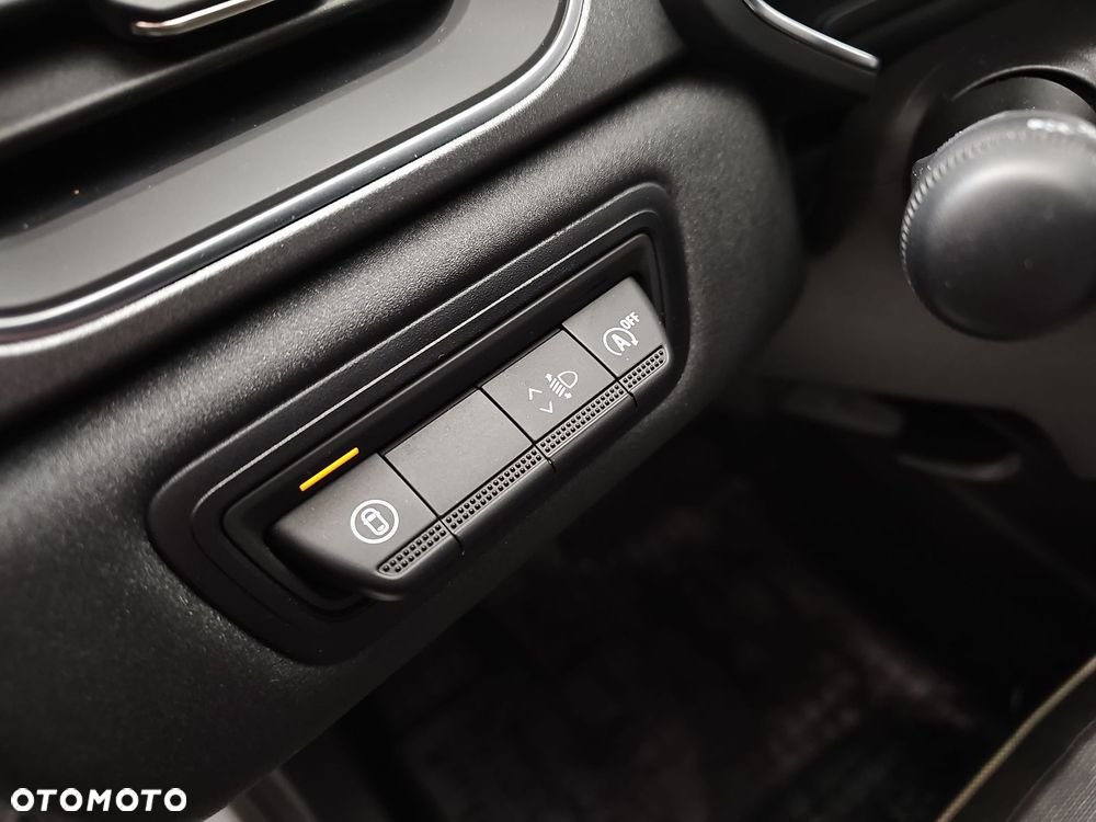 Renault Captur 1.0 TCe Techno - 12