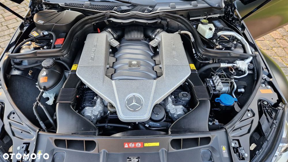 Mercedes-Benz Klasa C 63 AMG AMG SPEEDSHIFT MCT Black Series - 9