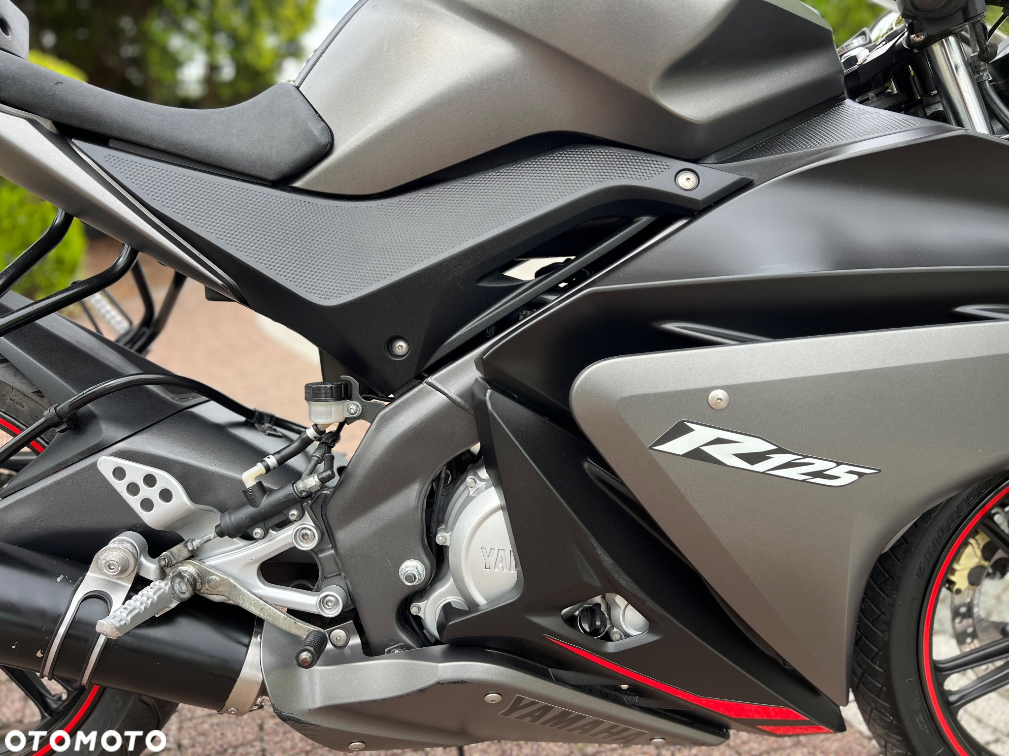 Yamaha YZF - 7