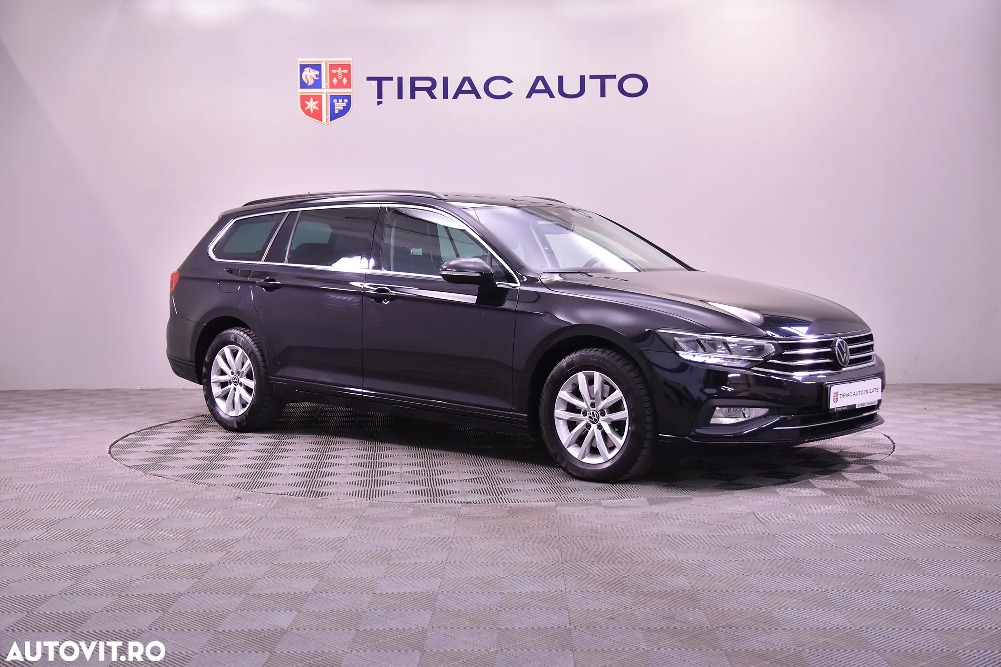 Volkswagen Passat - 7