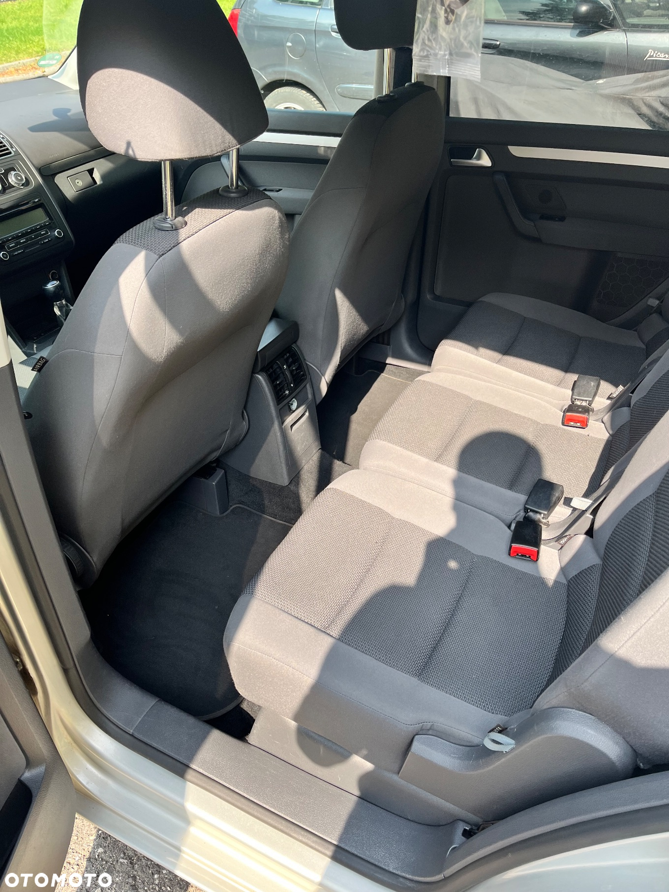 Volkswagen Touran 1.6 TDI DPF BlueMot Trendline - 10
