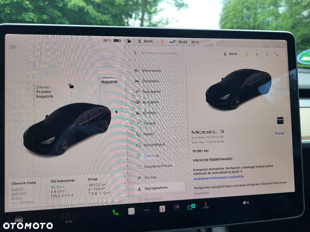 Tesla Model 3 - 32
