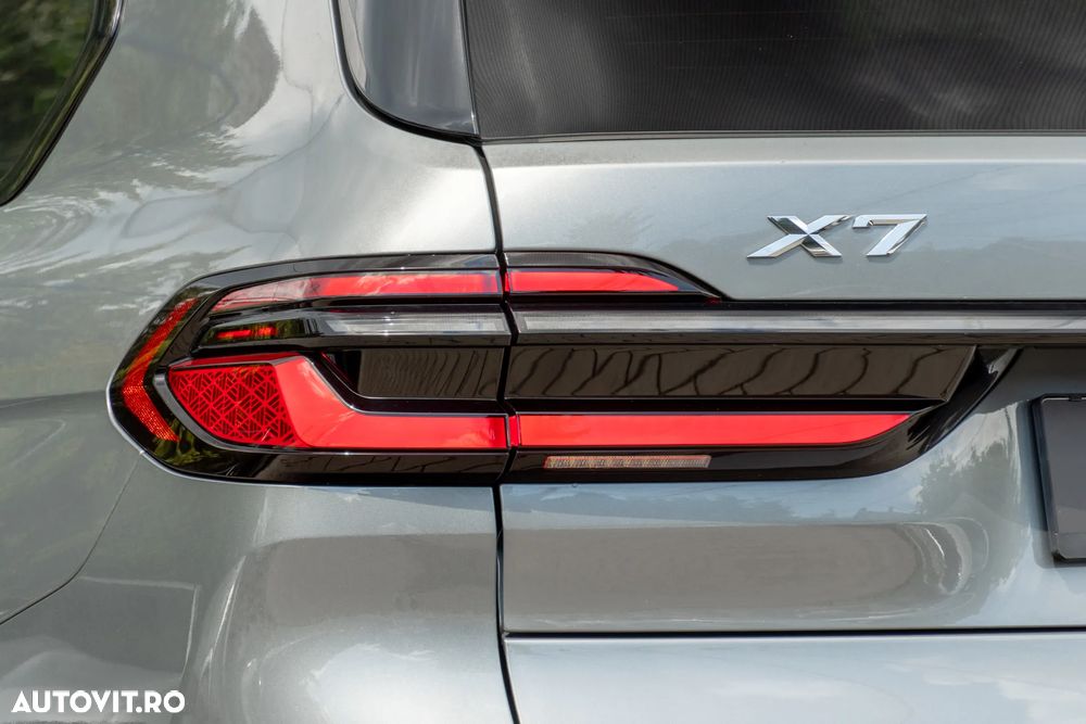 BMW X7 xDrive40d AT MHEV - 33