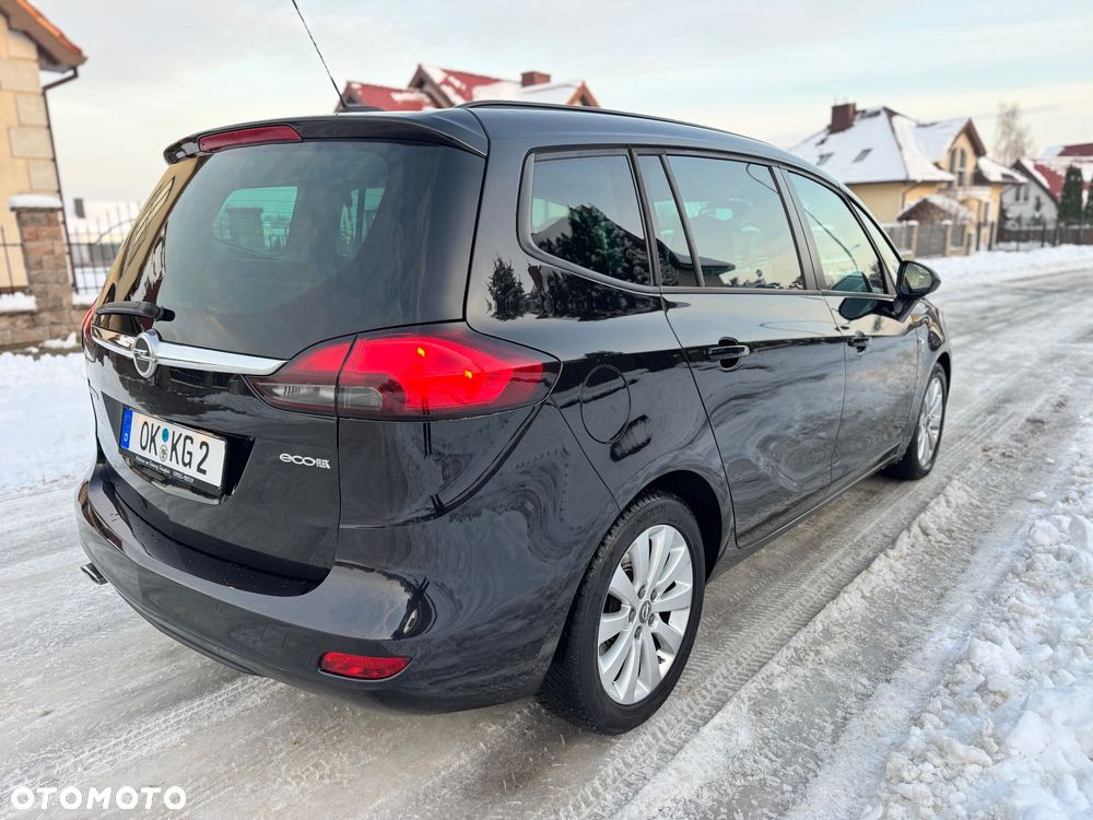 Opel Zafira 2.0 D (CDTI ecoFLEX) Start/Stop Active - 4