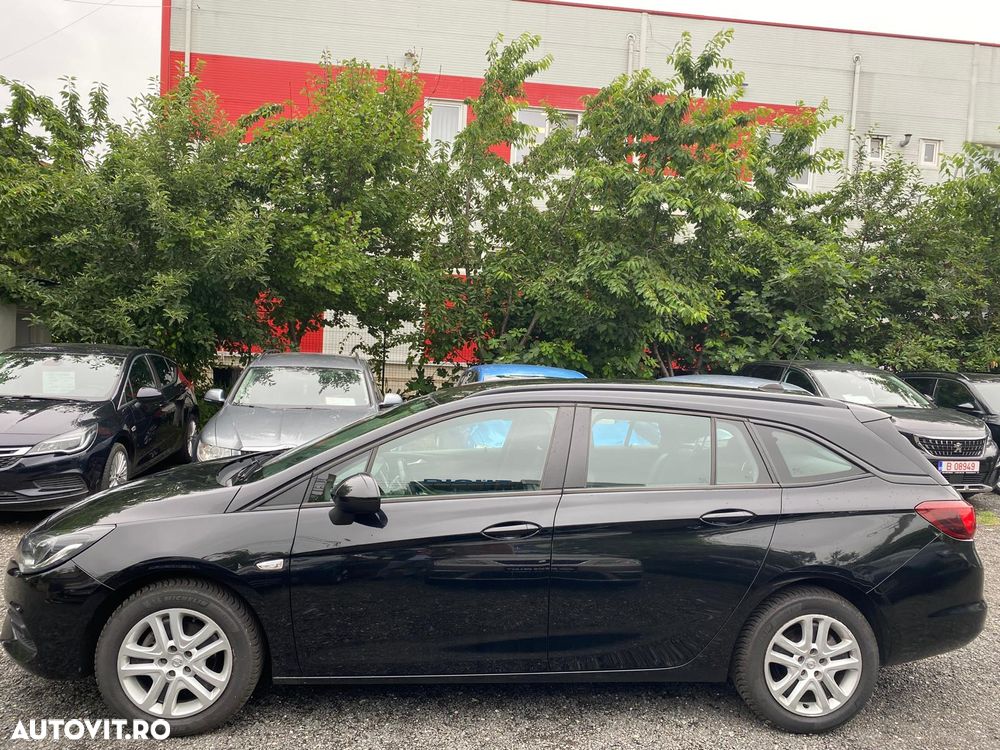 Opel Astra 1.2L Turbo Start/Stop - 2