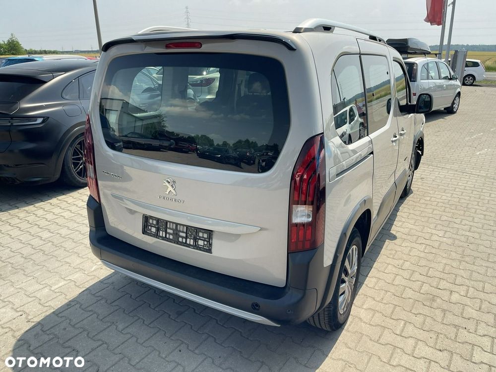 Peugeot Rifter - 3