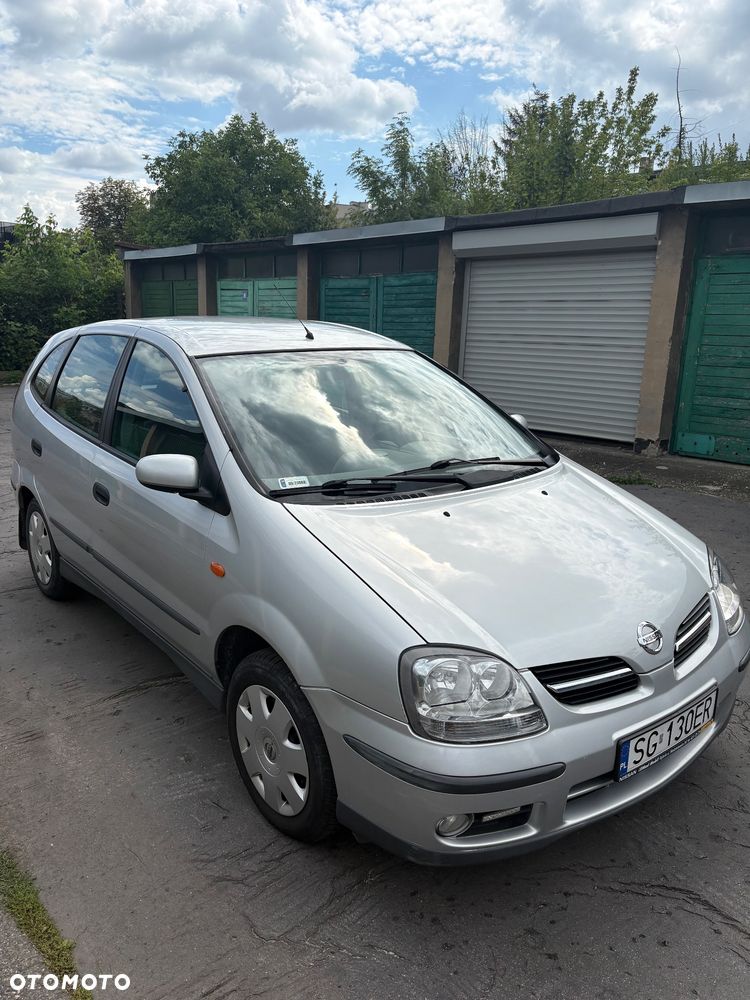 Nissan Almera Tino 1.8 Visia - 2