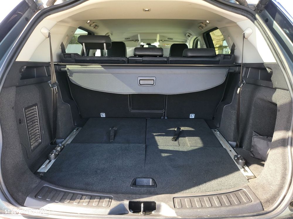 Land Rover Discovery Sport - 25