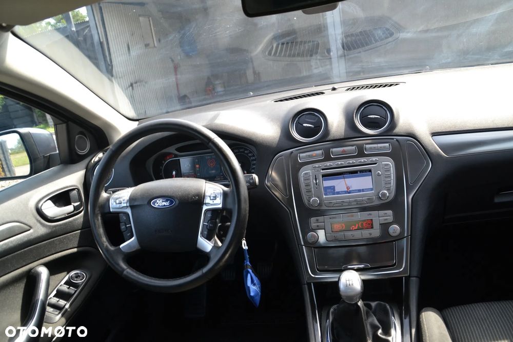 Ford Mondeo 2.0 Viva Titanium - 25