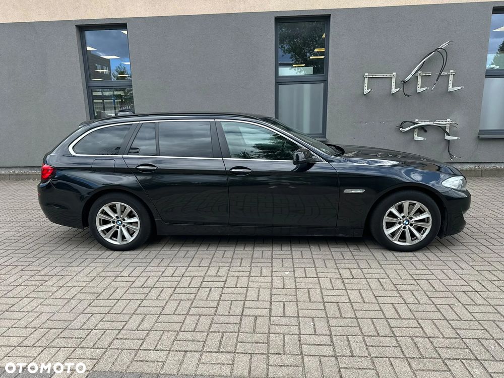 BMW Seria 5 535d xDrive - 6