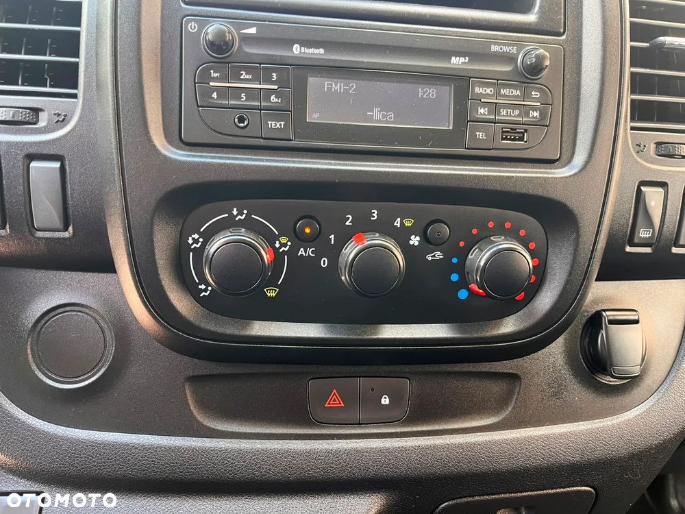 Renault Trafic - 20