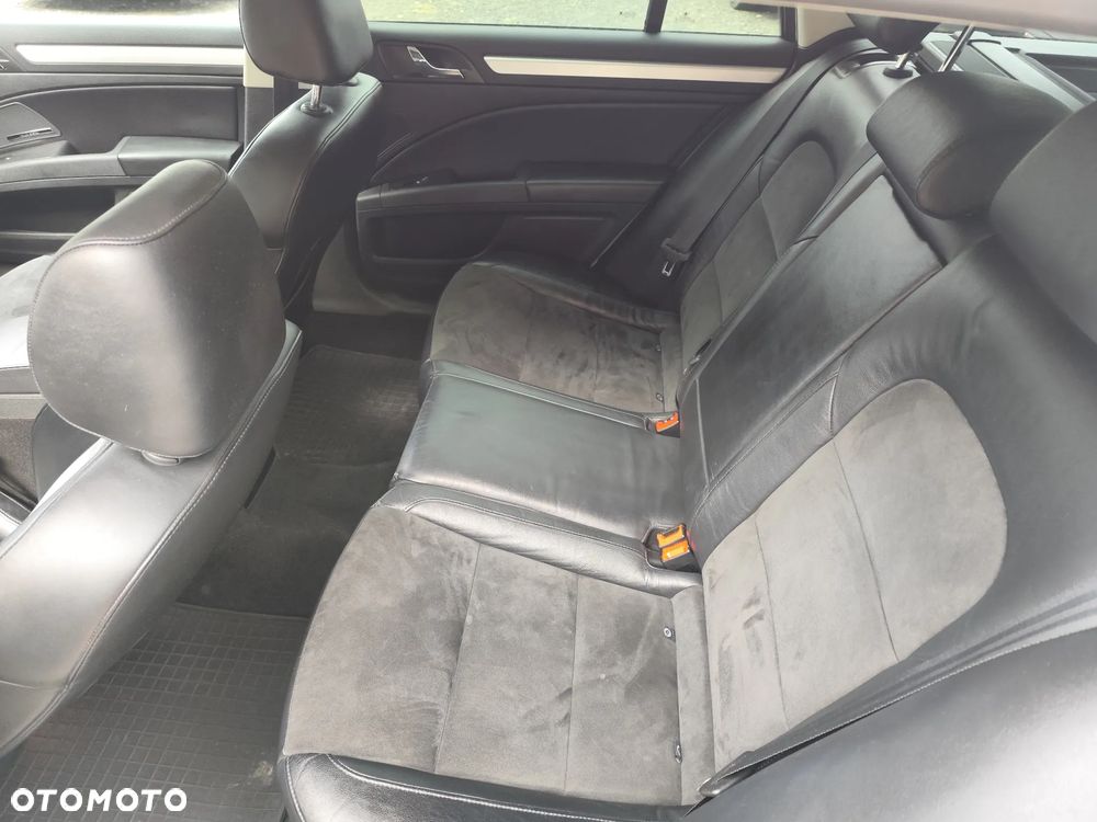 Skoda Superb 2.0 TDI Elegance DSG - 40