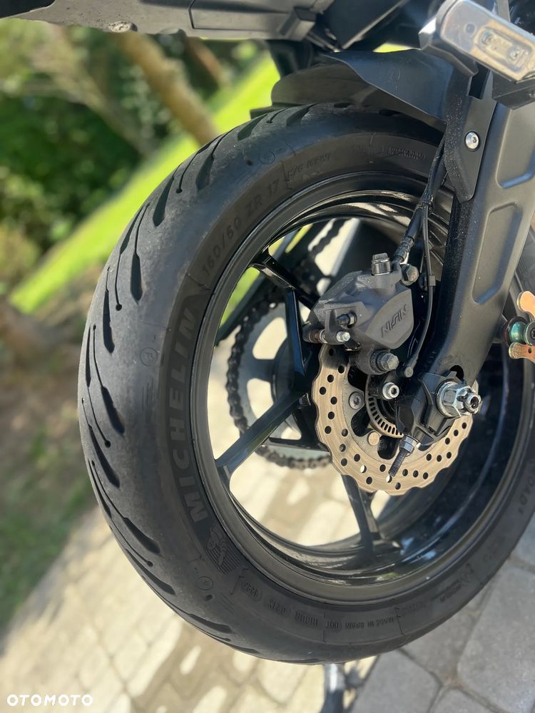 Kawasaki Z 650 - 10