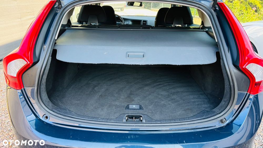 Volvo V60 D2 - 14