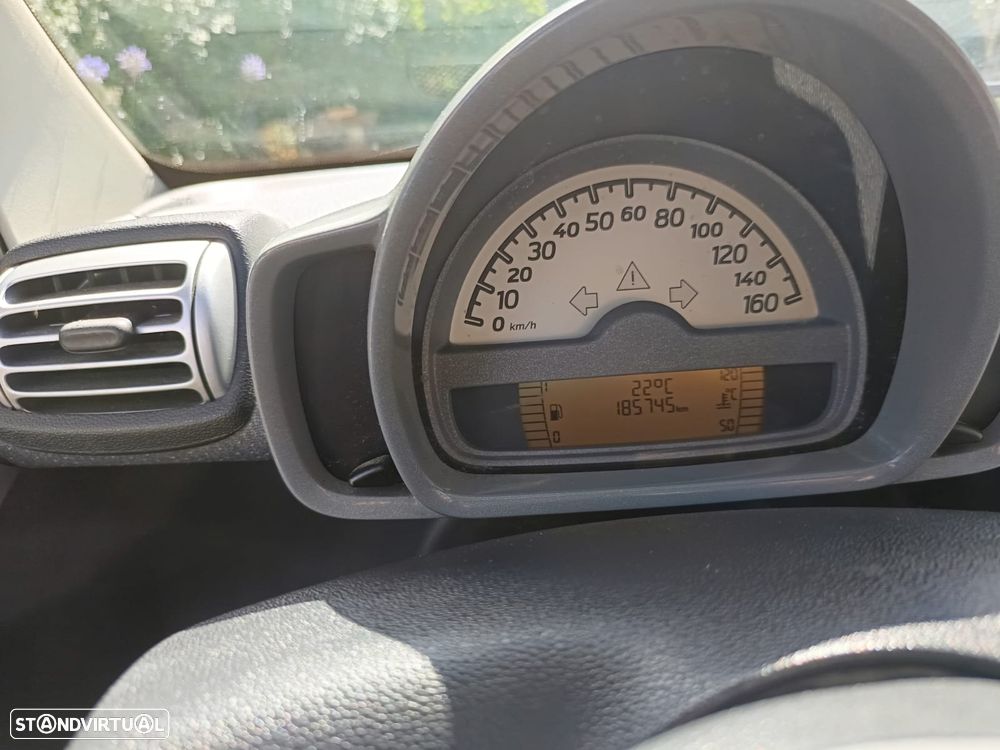 Smart ForTwo Coupé 0.8 cdi Pure 45 - 12