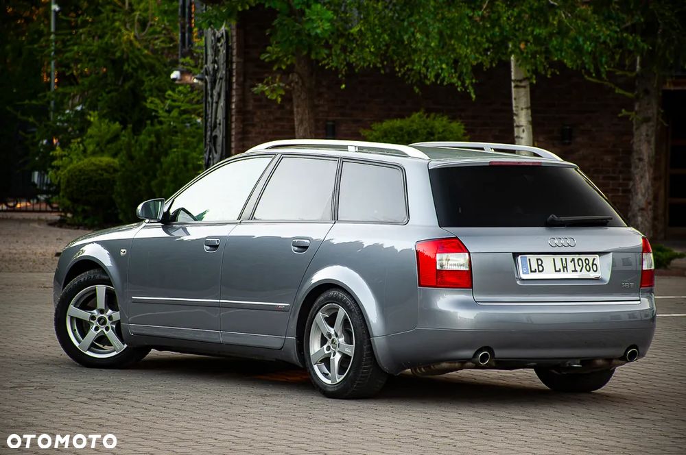 Audi A4 Avant 1.8 T - 11