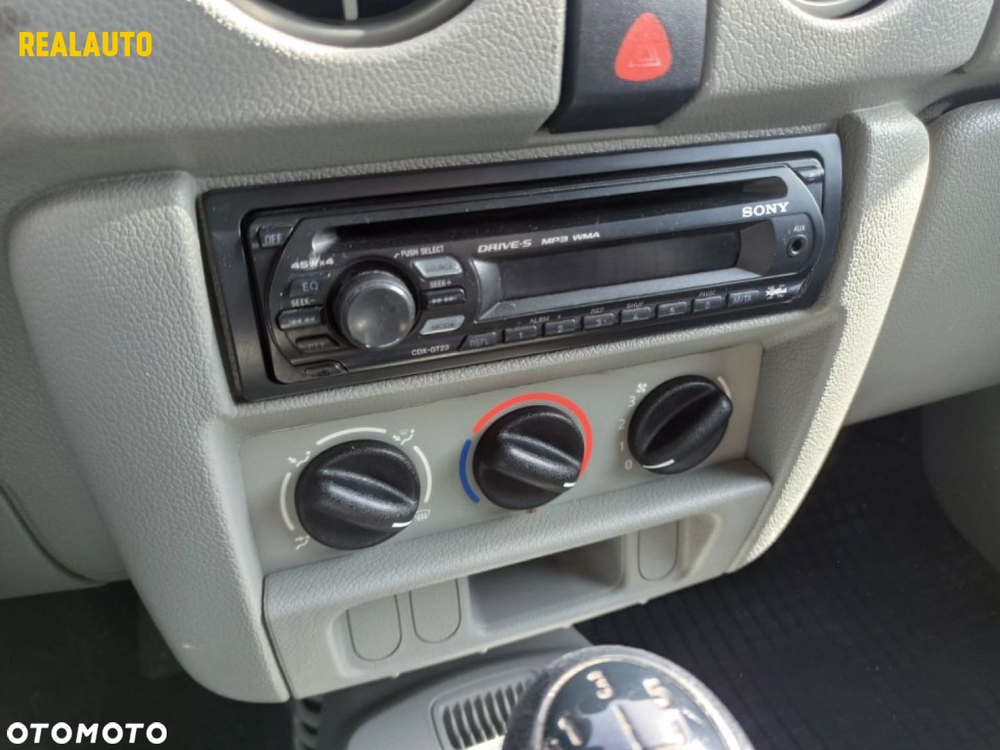 Nissan Kubistar - 14