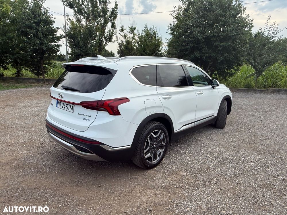 Hyundai Santa Fe - 3