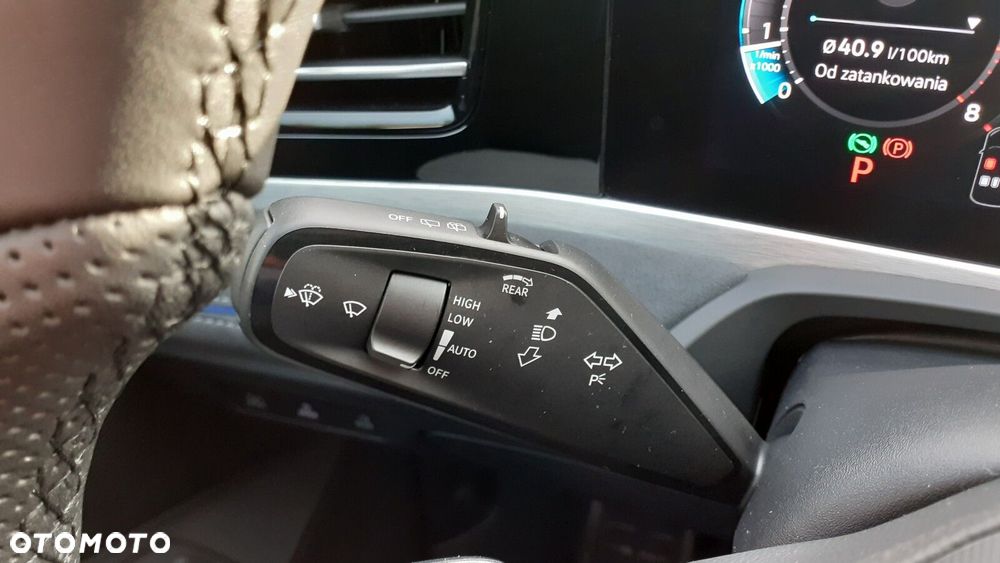 Volkswagen Passat - 10