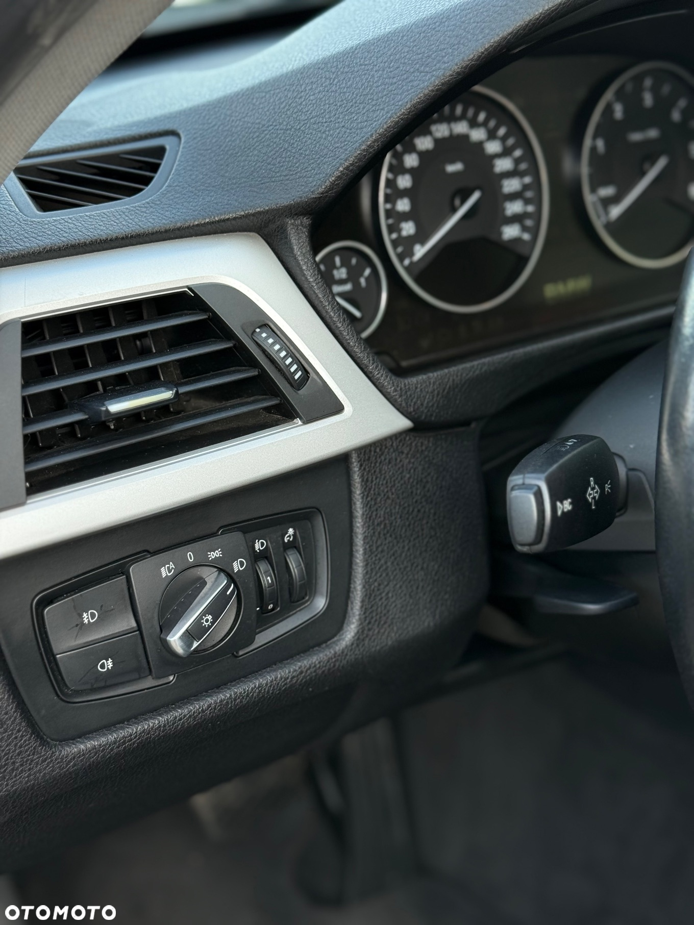 BMW Seria 3 - 16