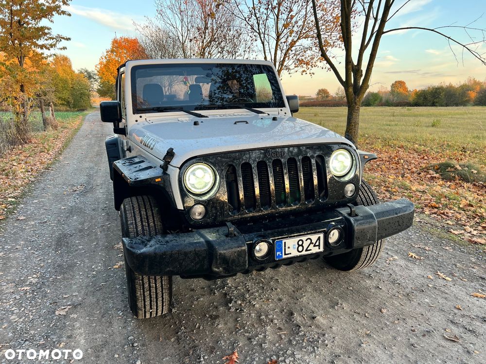 Jeep Wrangler - 7