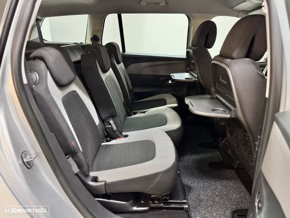 Citroën C4 Grand Picasso 1.6 e-HDi Intensive - 38
