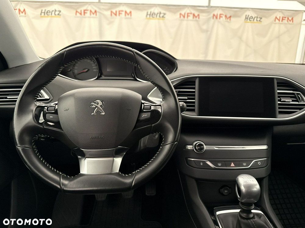 Peugeot 308 - 15