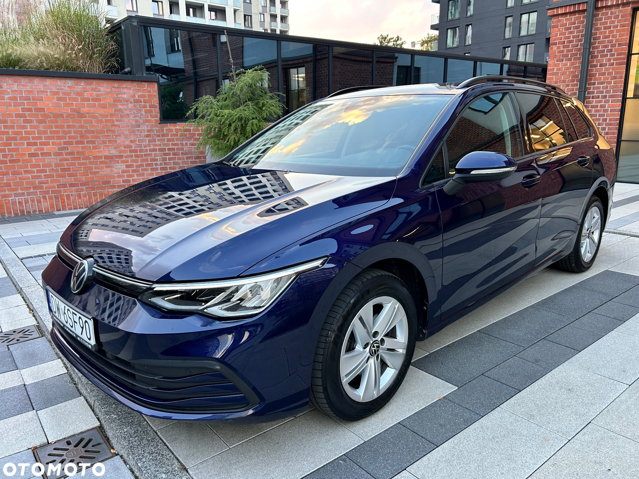 Volkswagen Golf VIII 2.0 TDI Life DSG - 8
