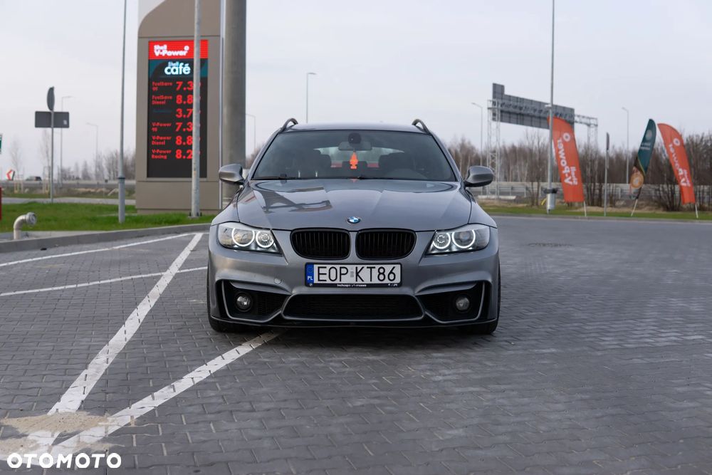 BMW Seria 3 320d xDrive DPF Edition Fleet Sport - 2