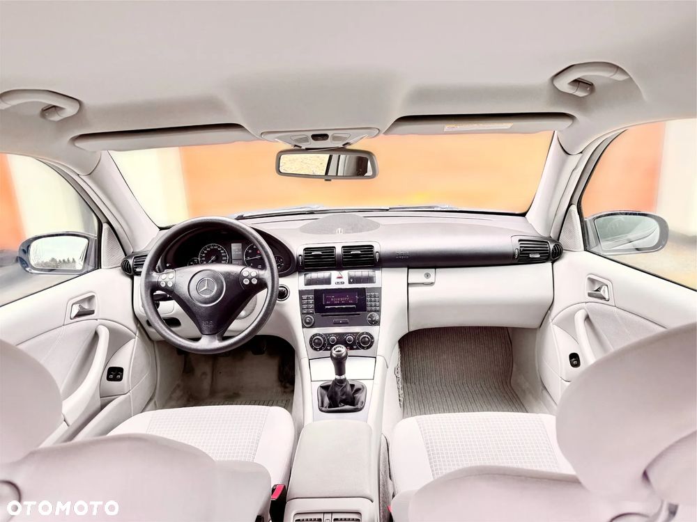 Mercedes-Benz Klasa C 180 Kompressor Starline - 11