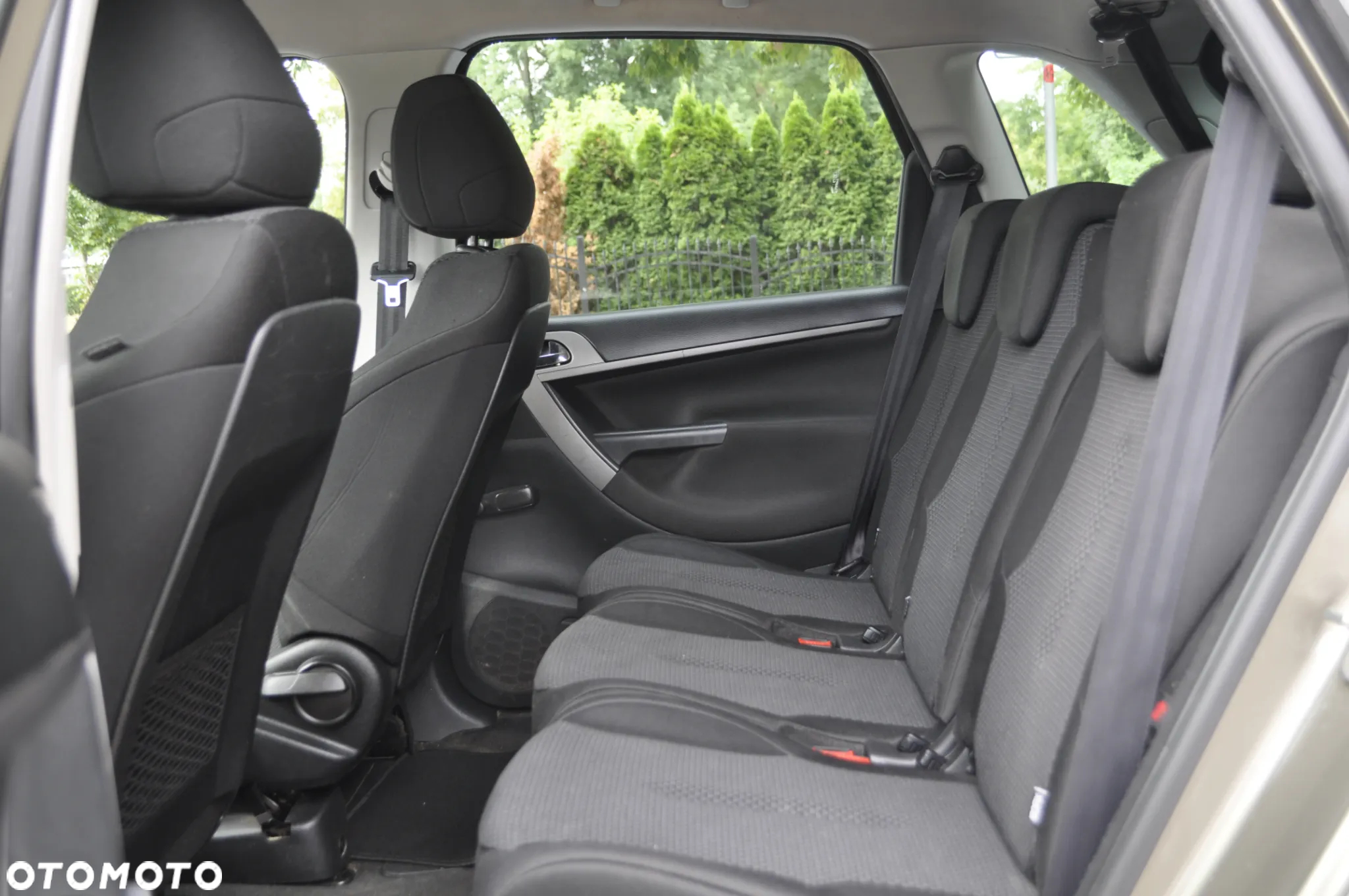 Citroën C4 Picasso - 10