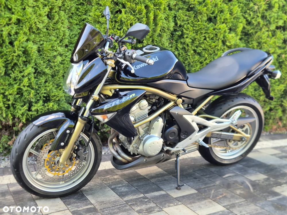 Kawasaki ER - 5