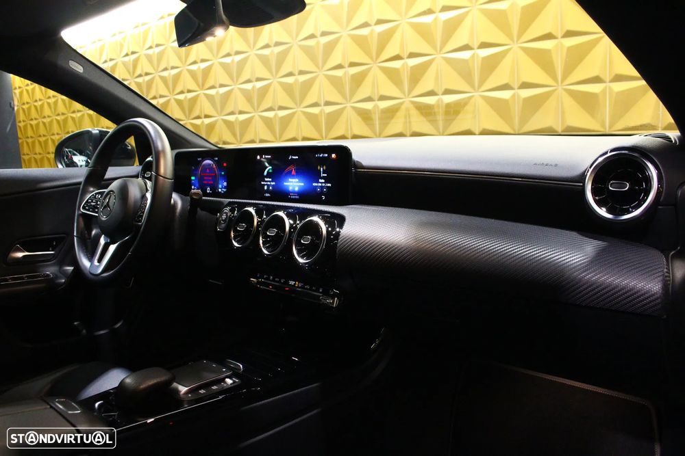 Mercedes-Benz CLA 250 e Progressive - 14