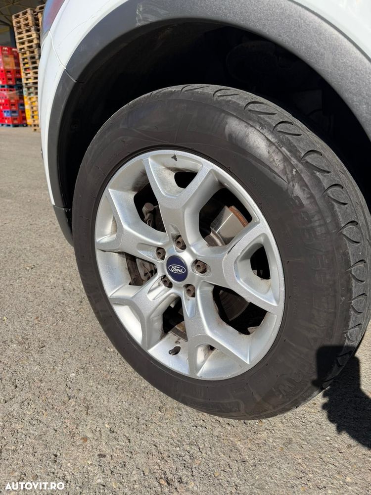 Ford Kuga 2.0 TDCi 4WD Trend - 8