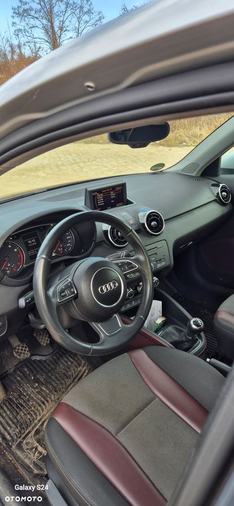 Audi A1 Sportback 1.2 TFSI S line Sportpaket - 14