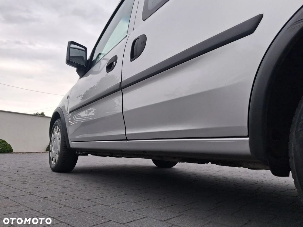 Opel Combo - 22