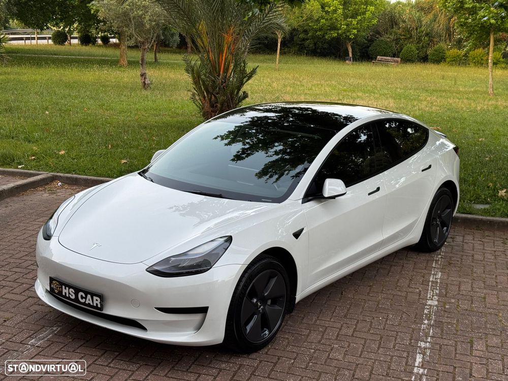 Tesla Model 3 Standard Range Plus RWD - 4