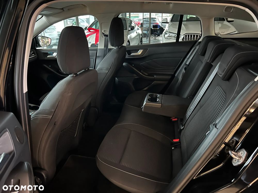 Ford Focus 2.0 EcoBlue Titanium X - 37