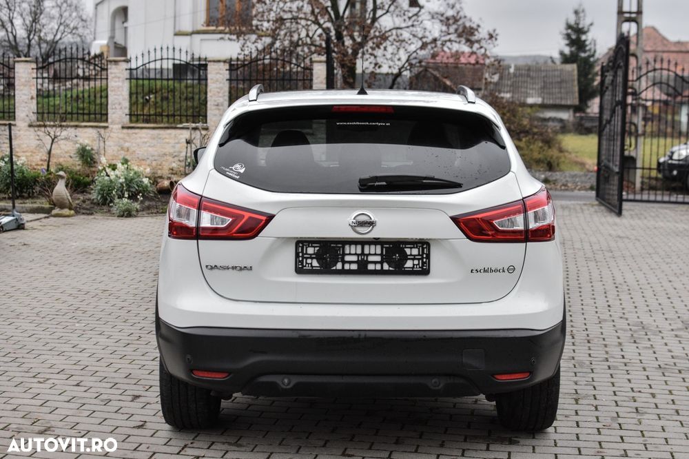 Nissan Qashqai 1.6 DCI ALL-MODE 4x4i TEKNA+ - 16