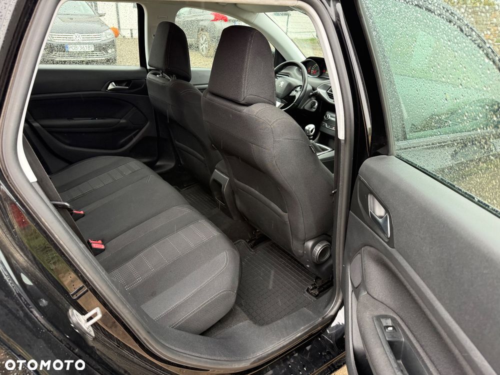 Peugeot 308 - 18