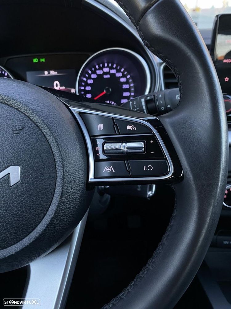 Kia XCeed 1.0 T-GDi Dynamic - 27