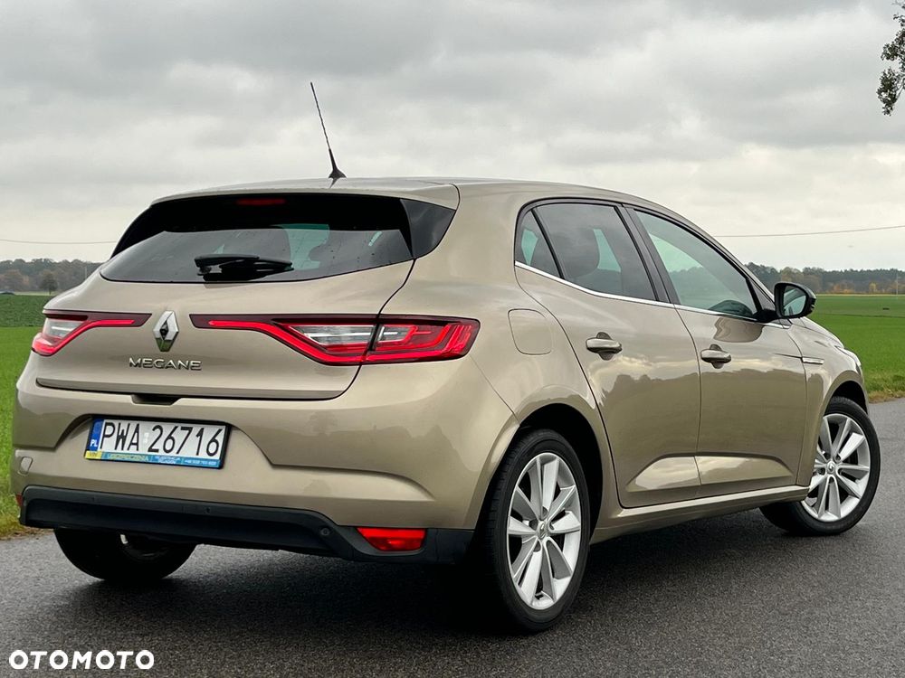 Renault Megane TCe 140 GPF LIMITED - 25