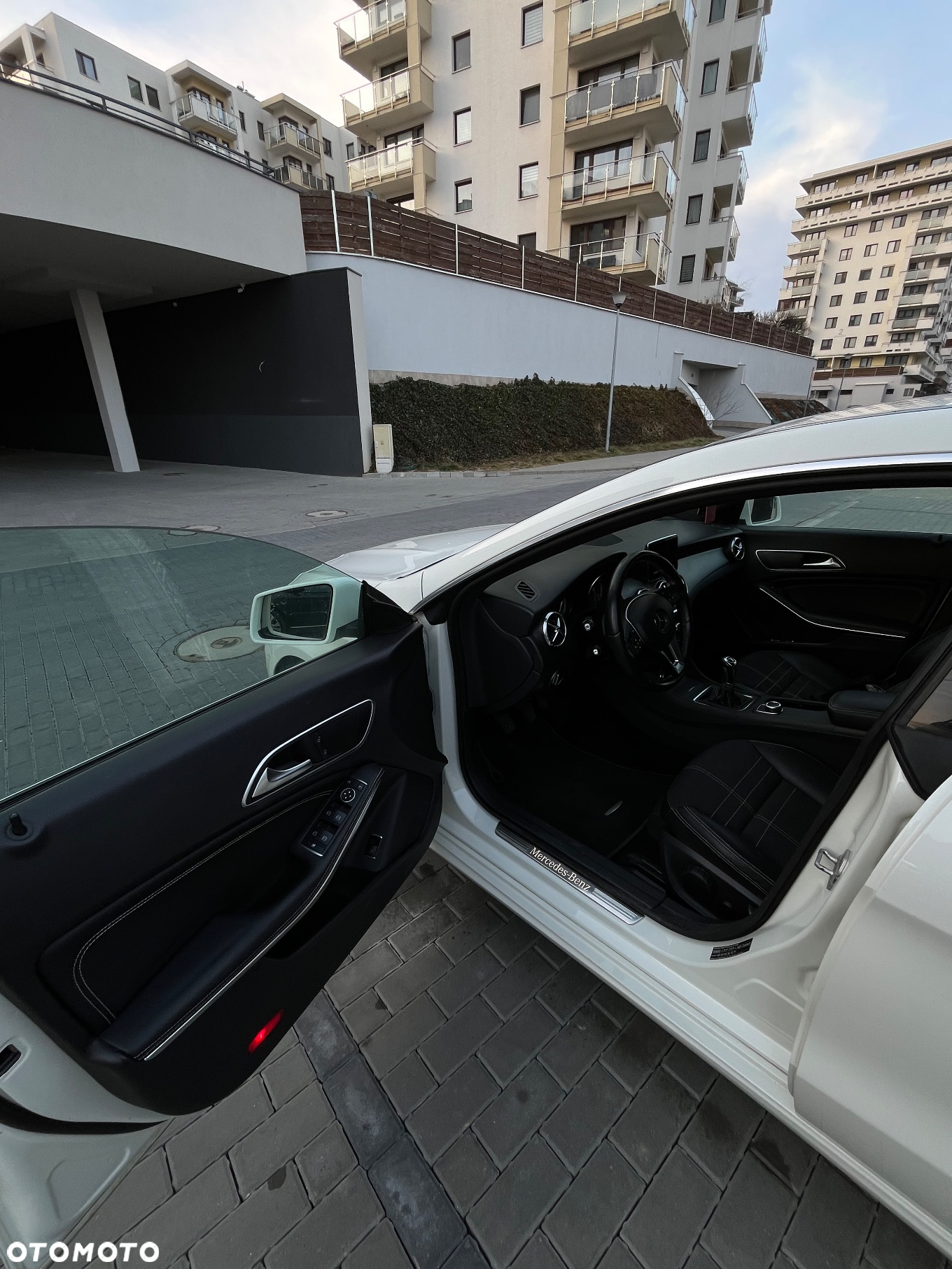 Mercedes-Benz CLA 180 - 13