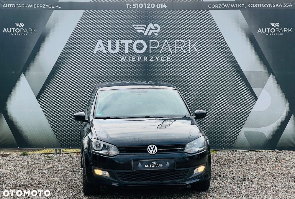Volkswagen Polo - 1