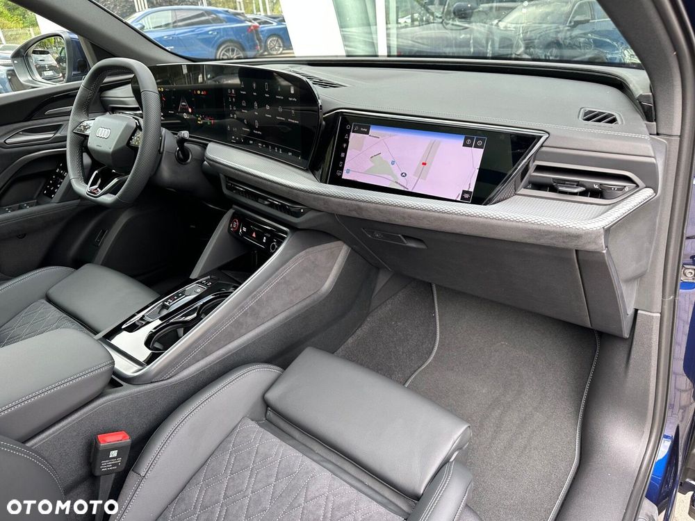 Audi Q5 Sportback - 24