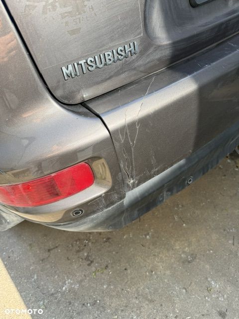 Mitsubishi Outlander - 9